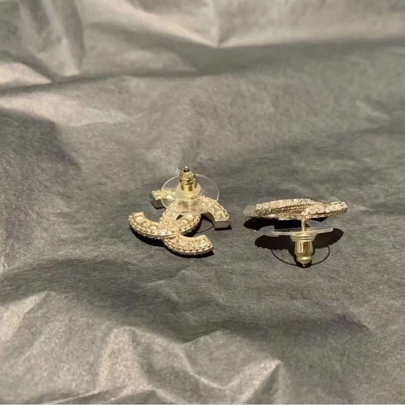 Chanel cc earrings 2022 gold full crystal - Picture 4 of 5